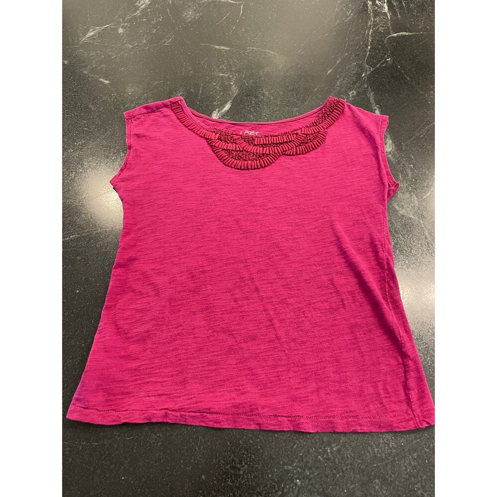 Ann Taylor LOFT 100% Cotton Raspberry Pink tee with ruffle neckline XS